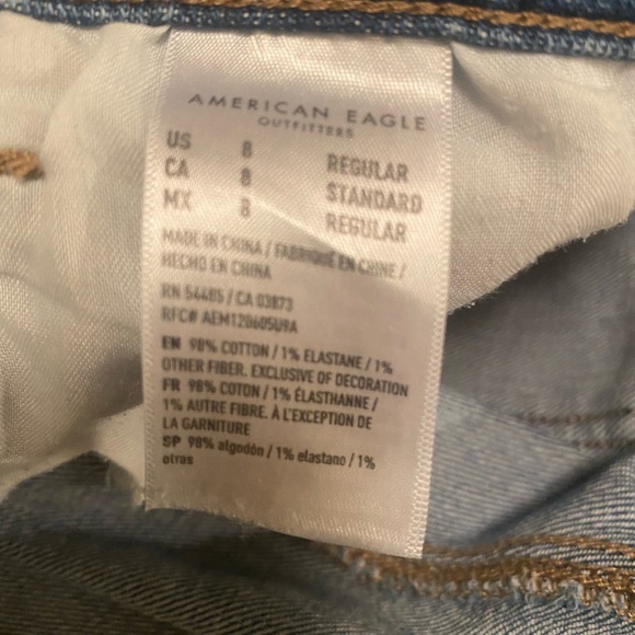 Women’s American Eagle Stretch Mom Jean - Picture 6 of 6